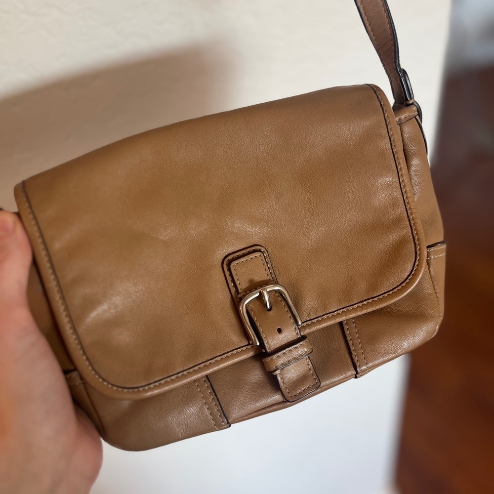 Leather Coach Crossbody “Hadley leather field” in tan
